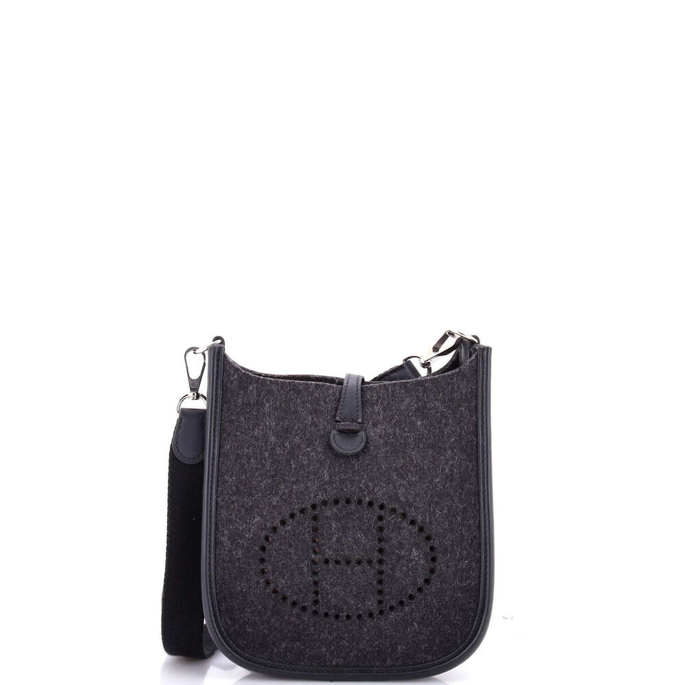 Hermes TPM Evelyne Bag Gen III Felt
